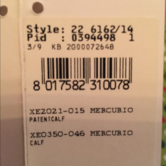 Ferragamo Brown Patent Wallet - Picture 8 of 8